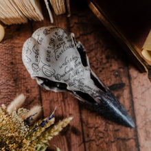 Load image into Gallery viewer, Raven Skull